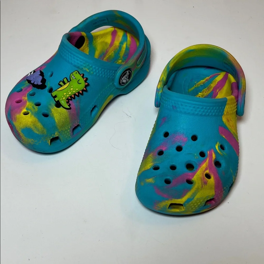 CROCS size unisex